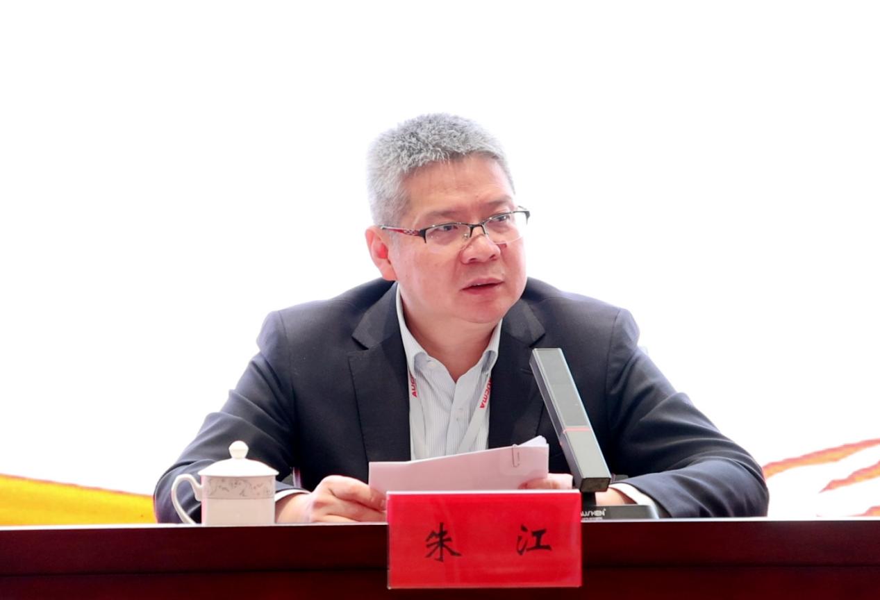控股集团召开党风廉政建设和反腐败斗争工作会议1.jpg
